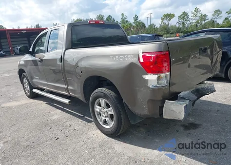 2013 Toyota Tundra Grade V6 z USA, uszkodzony, nr VIN 5TFRU5F10DX030024